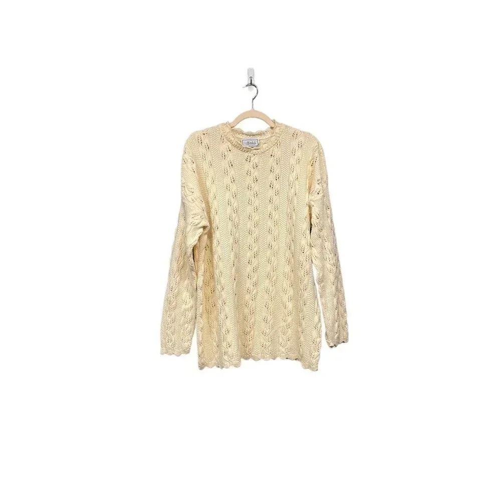 Mondala‎ Open Work Cream Sweater Size Medium (M)